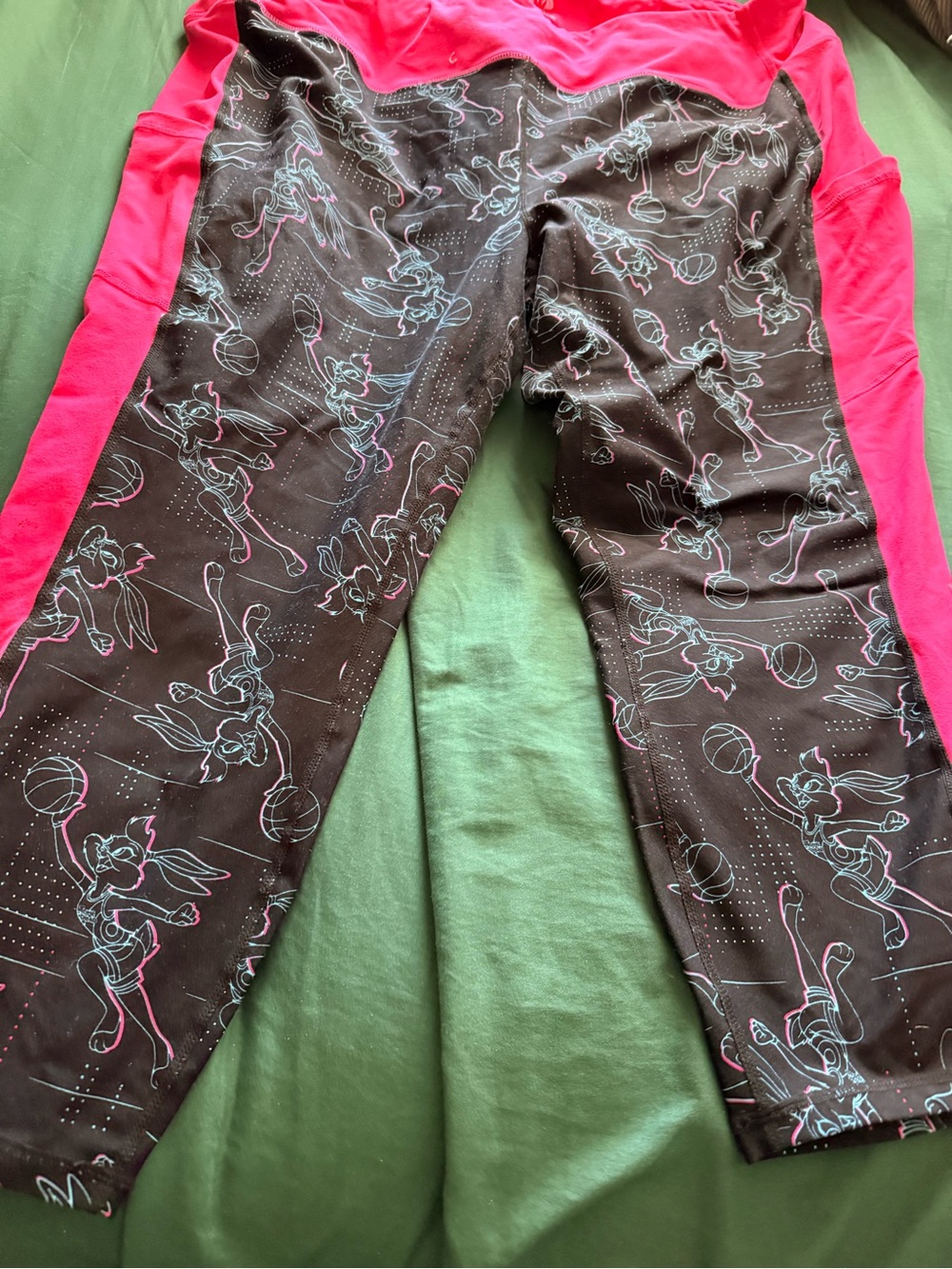 Woman’s Pink-Accent Black Bunny Print Athletic Capri Leggings